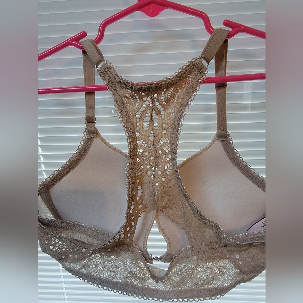 4-Victoria Secret Racer Back Bras - Picture 2 of 13